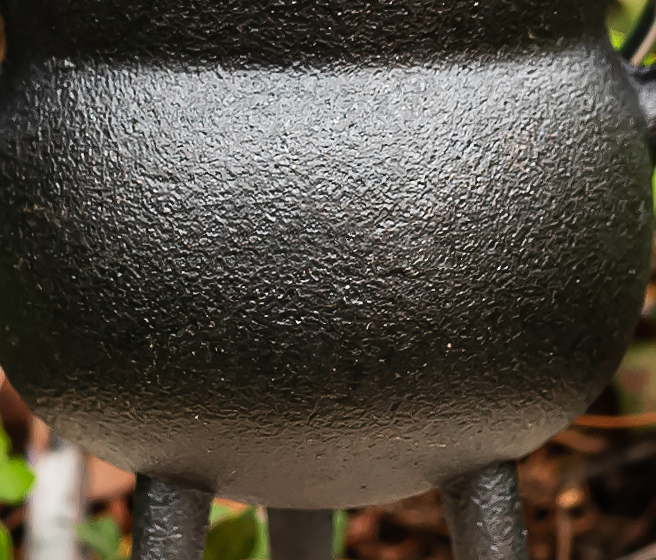 Cauldron 3.5" inch Plain Cast Iron Cauldron with Lid