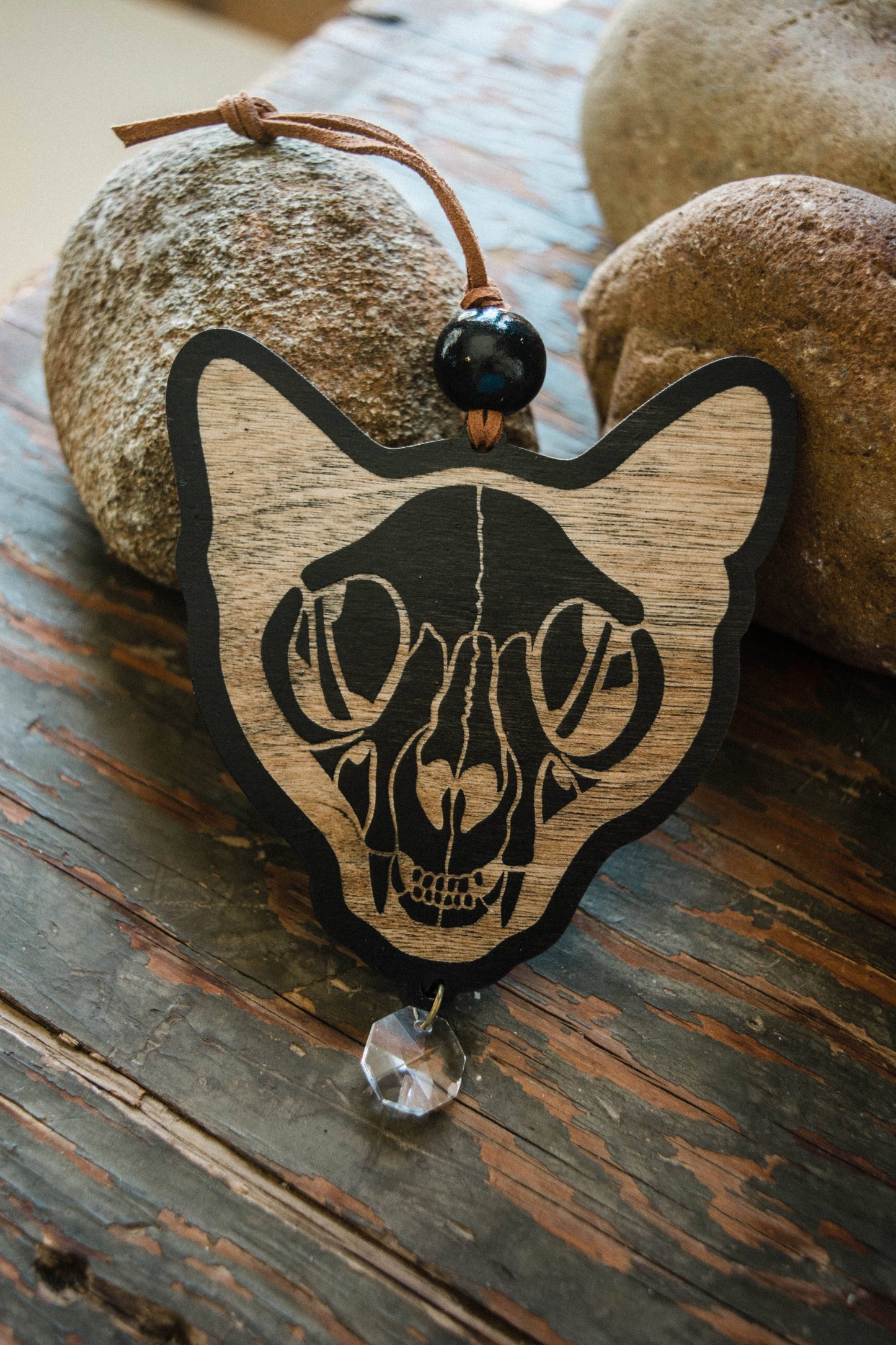 Black Cat Skull Wooden Ornament Wall Hanging Suncatcher