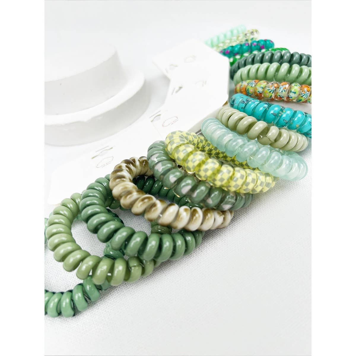 Green Tone Multi Design Spiral Hair Ties: MIX COLOR / ONE