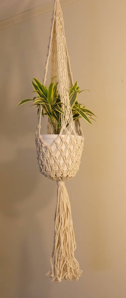 Handmade macrame hanger (47inch)