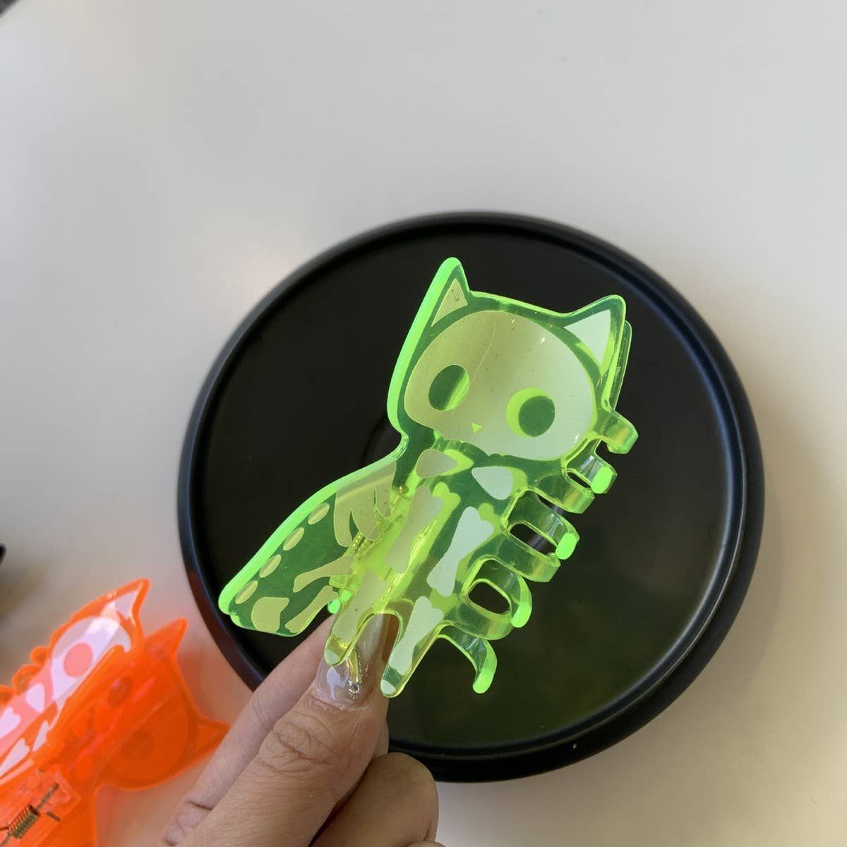 Glow Skull Pumpkin Acetate Hair Claw – 8.3cm Clip_CWASC1590: Green / (OS) 1