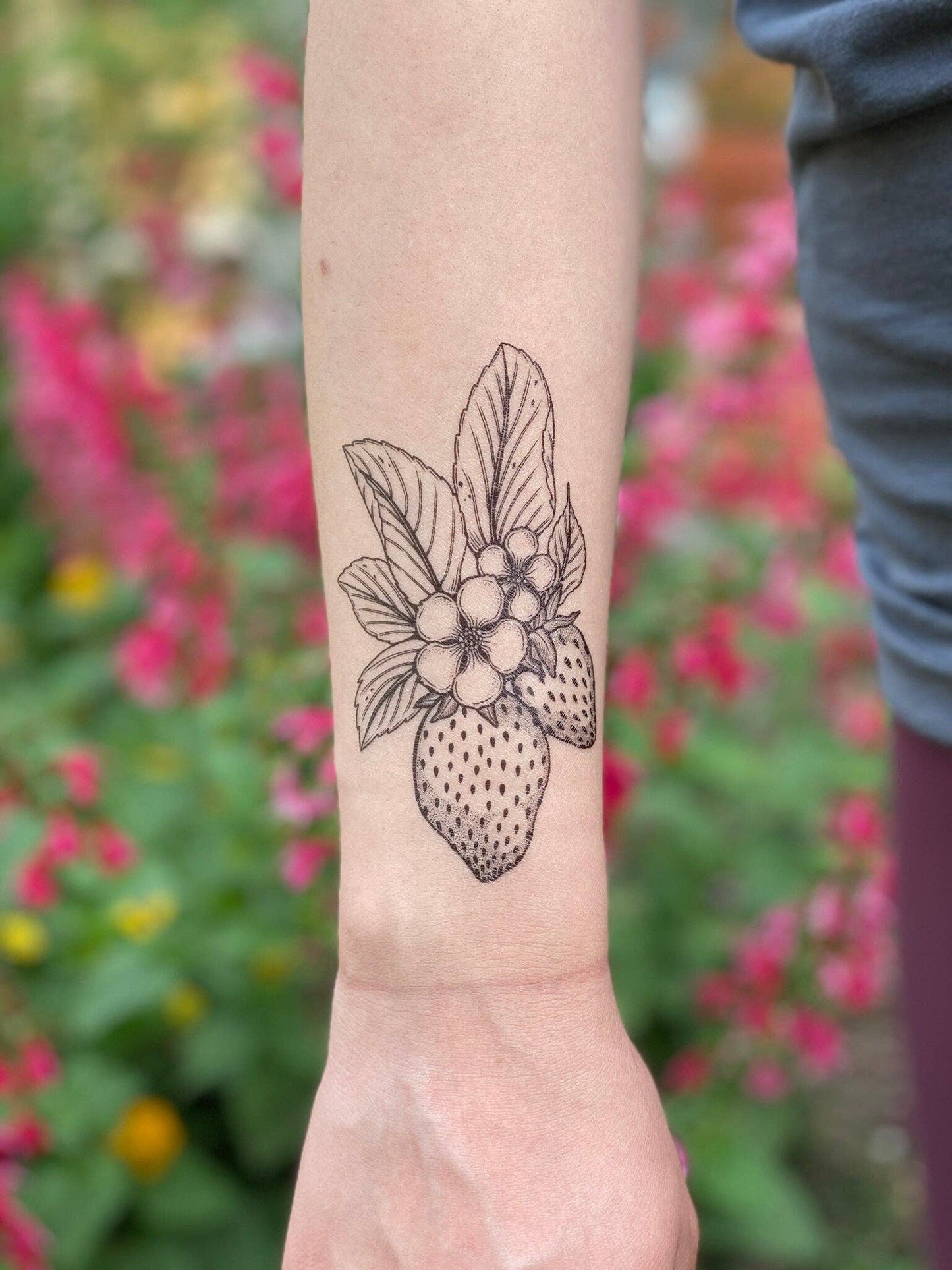 Strawberry Temporary Tattoo: 1 Pack