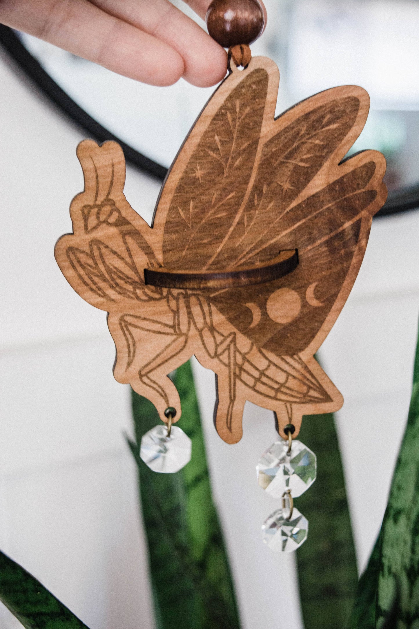 Praying Mantis Airplant Holder Hanging Mini Suncatcher : Without Airplant / Stained Black