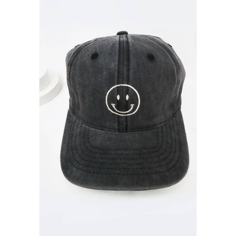 Smile Face Embroidered Washed Baseball Cap: BLACK / ONE