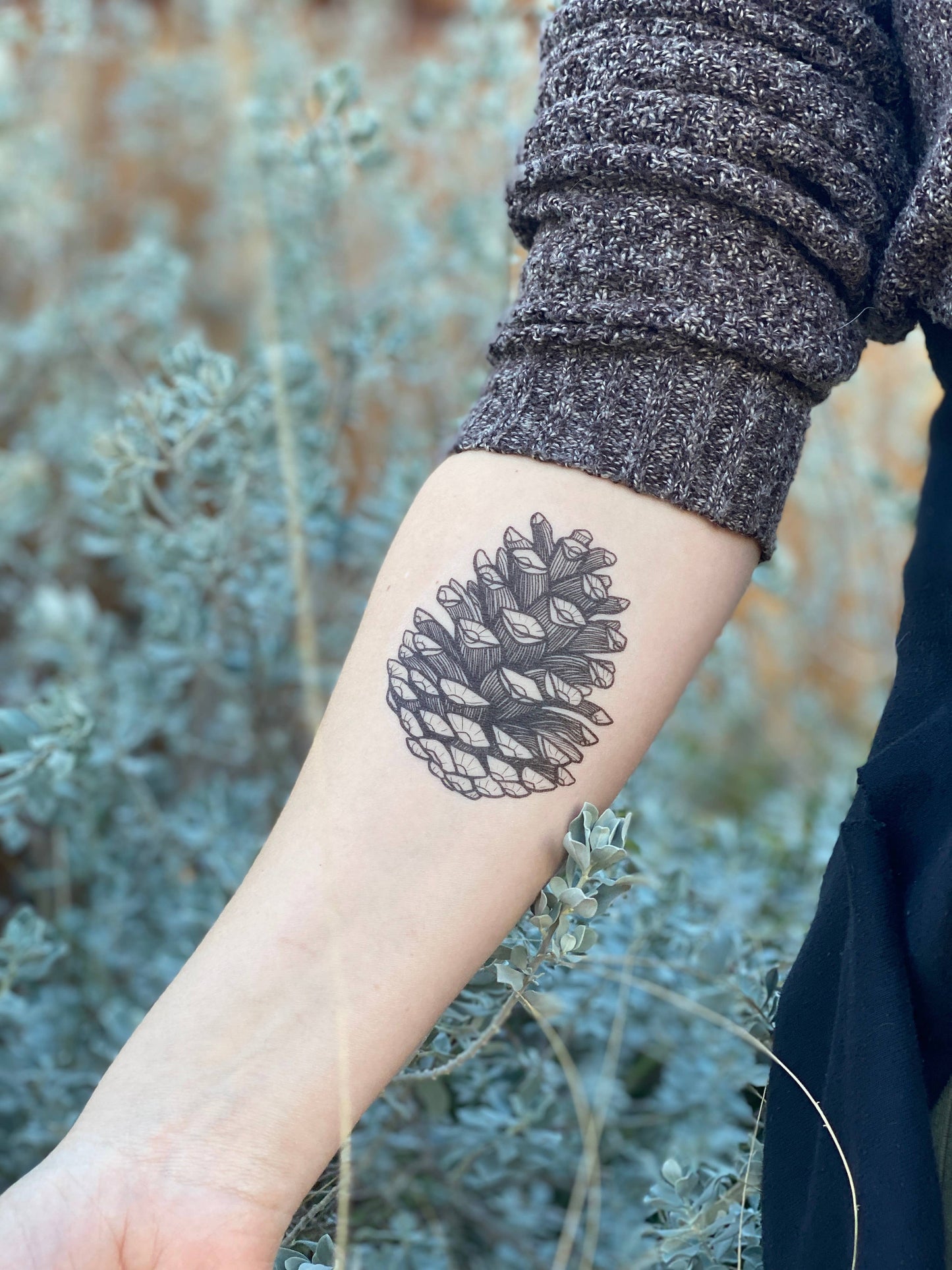 Pinecone Temporary Tattoo: 1-Pack