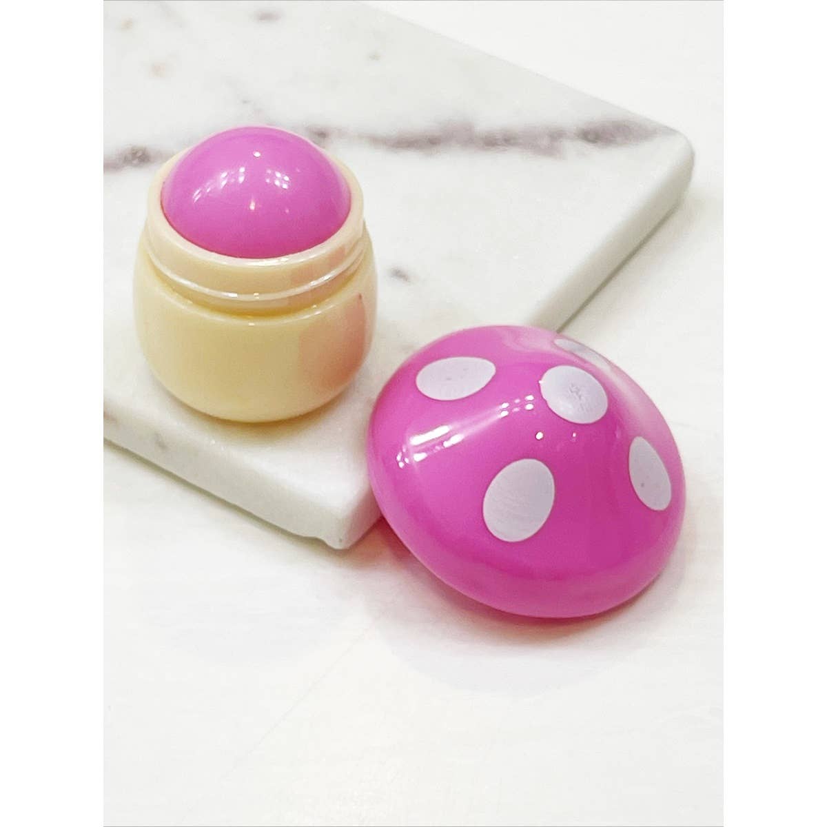 Cute Mushroom Lip Balm: MIX COLOR / ONE