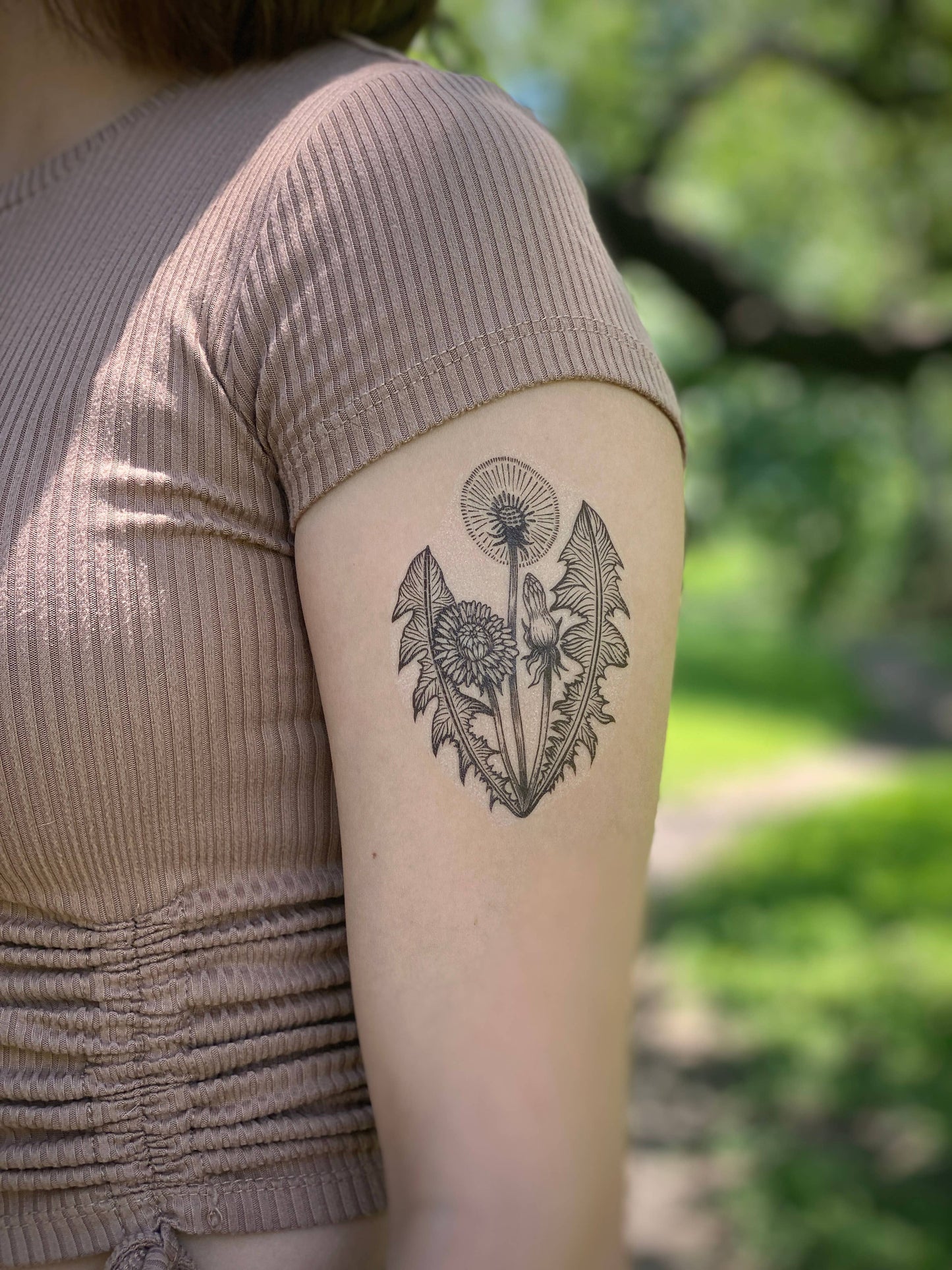 Dandelion Flower Temporary Tattoo: 1-Pack