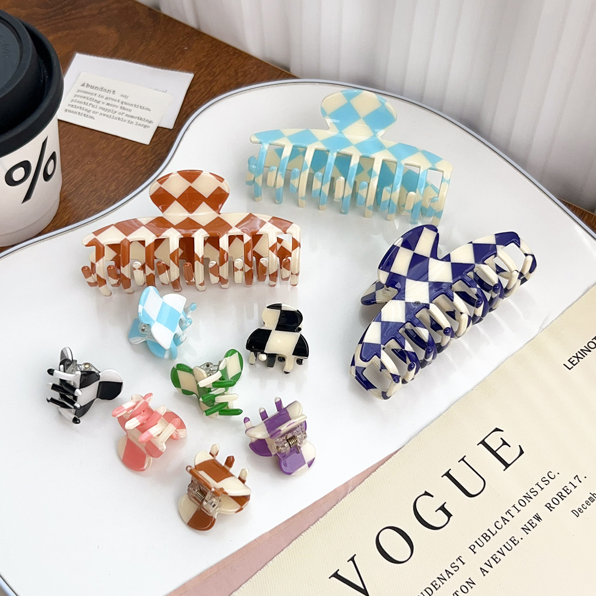 Checkerboard Hair Claw – Candy Color Acetate Look_CWMM10084