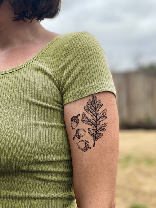 Acorn and Oak Leaves Temporary Tattoo: 1-Pack