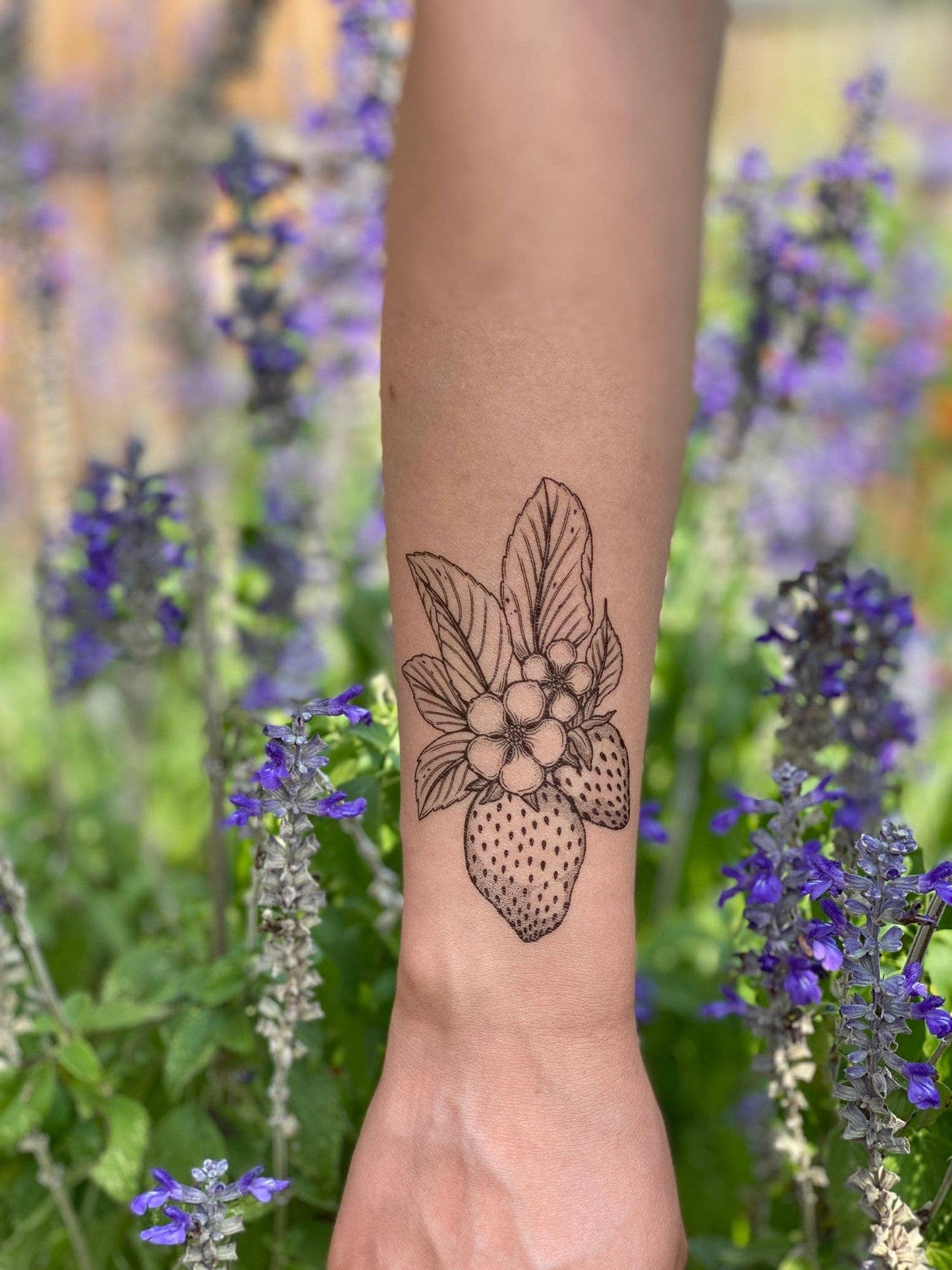 Strawberry Temporary Tattoo: 1 Pack