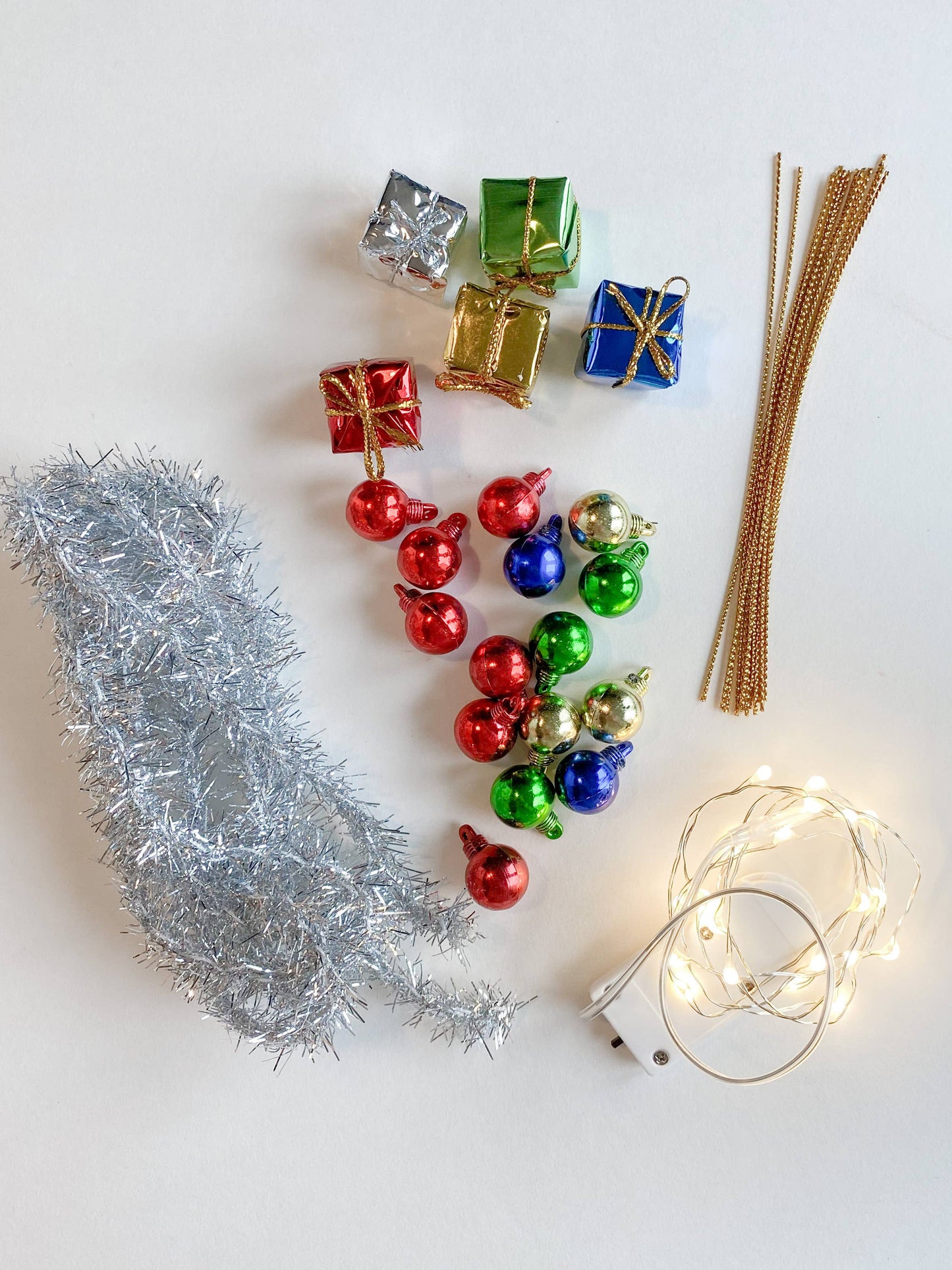 Plant Decoration Kit With Working Christmas Lights