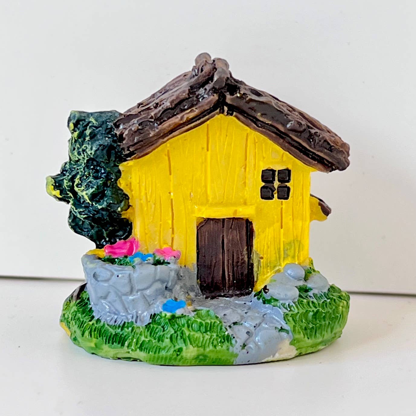 Shack Miniature House Figurines-4