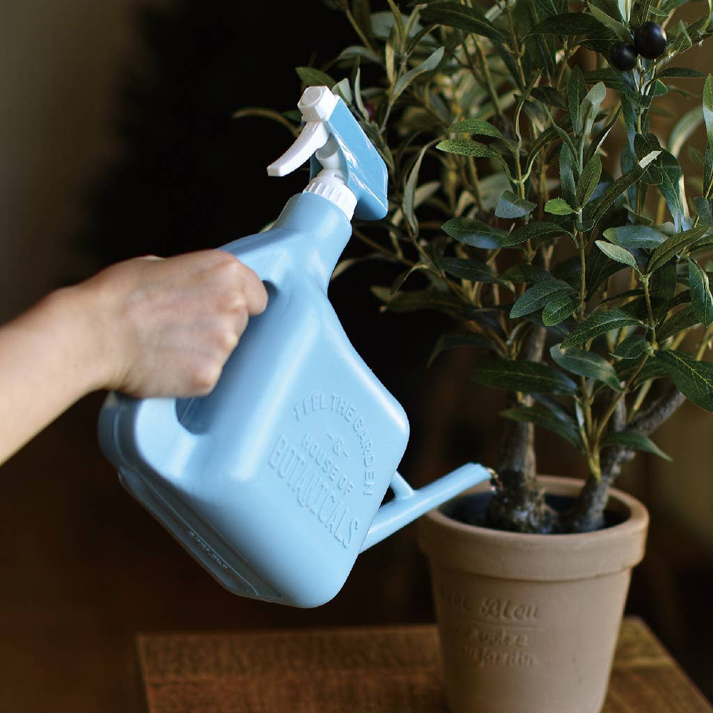 Spray Sprinkler: Blue