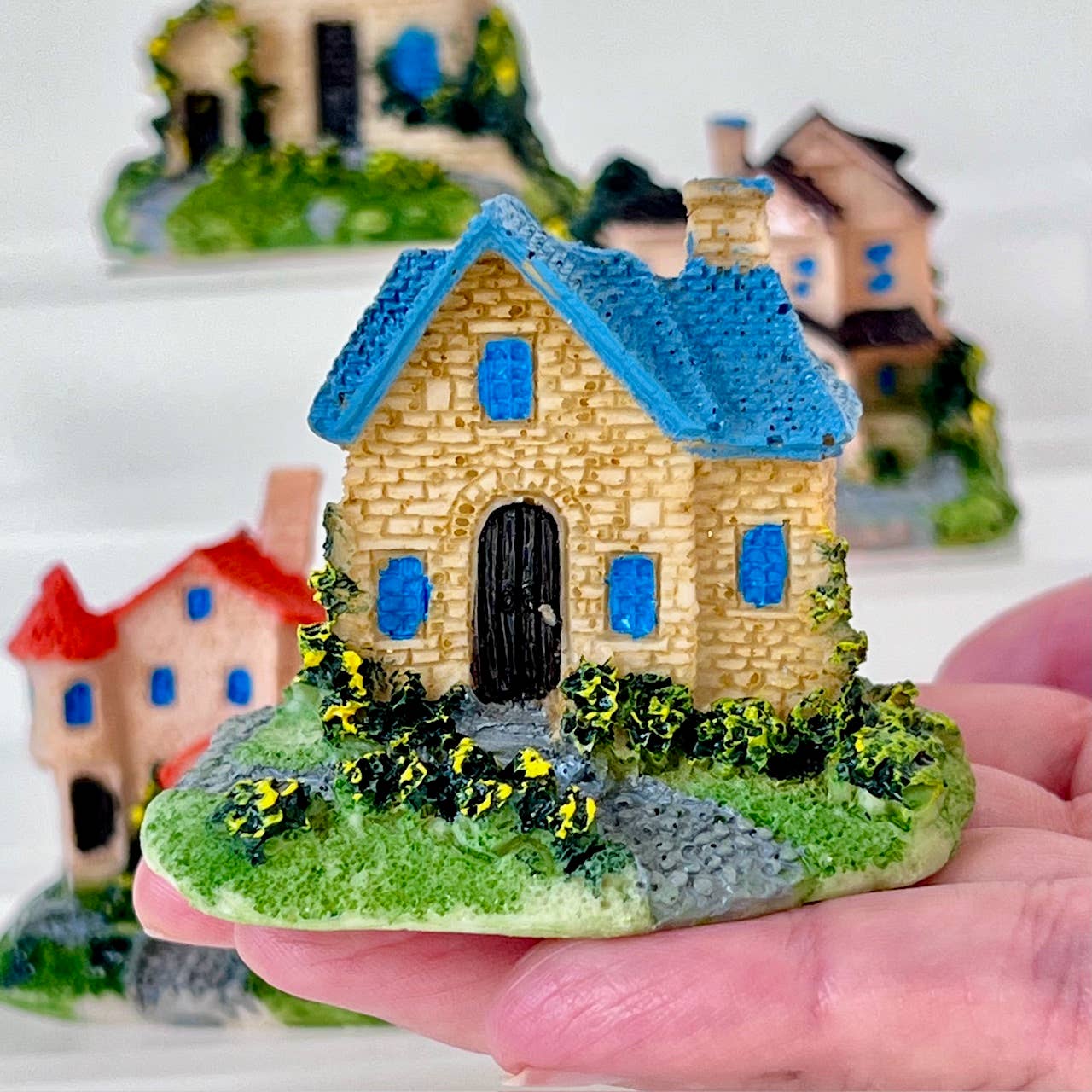 Home Miniature House Figurines-4