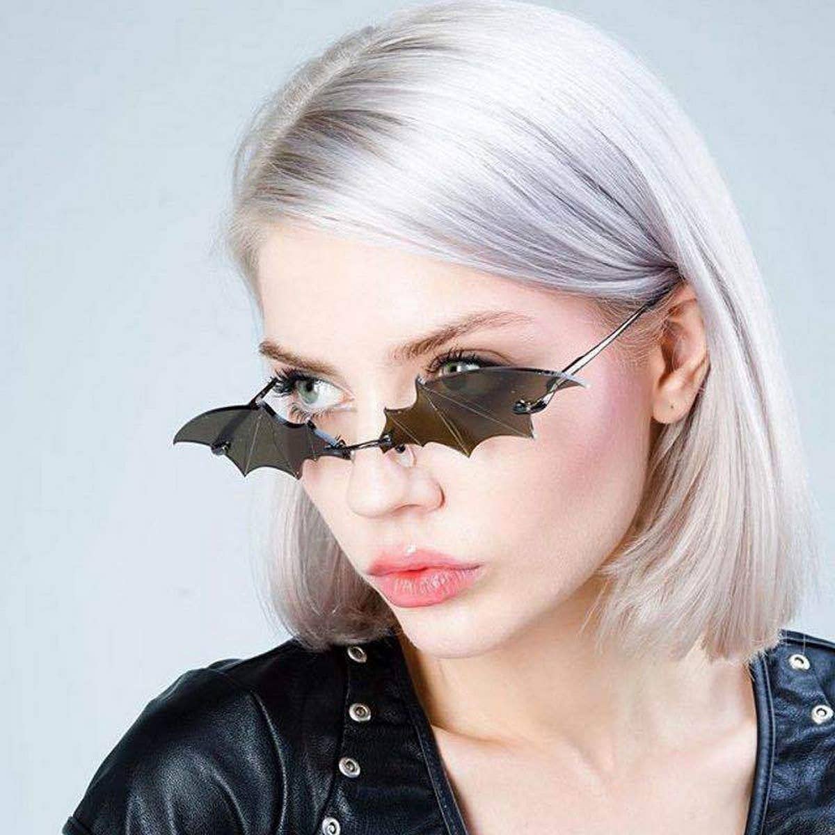 TRENDY FUNNY BAT SHAPE SUNGLASSES_CWASG0362: Black / (OS) 2