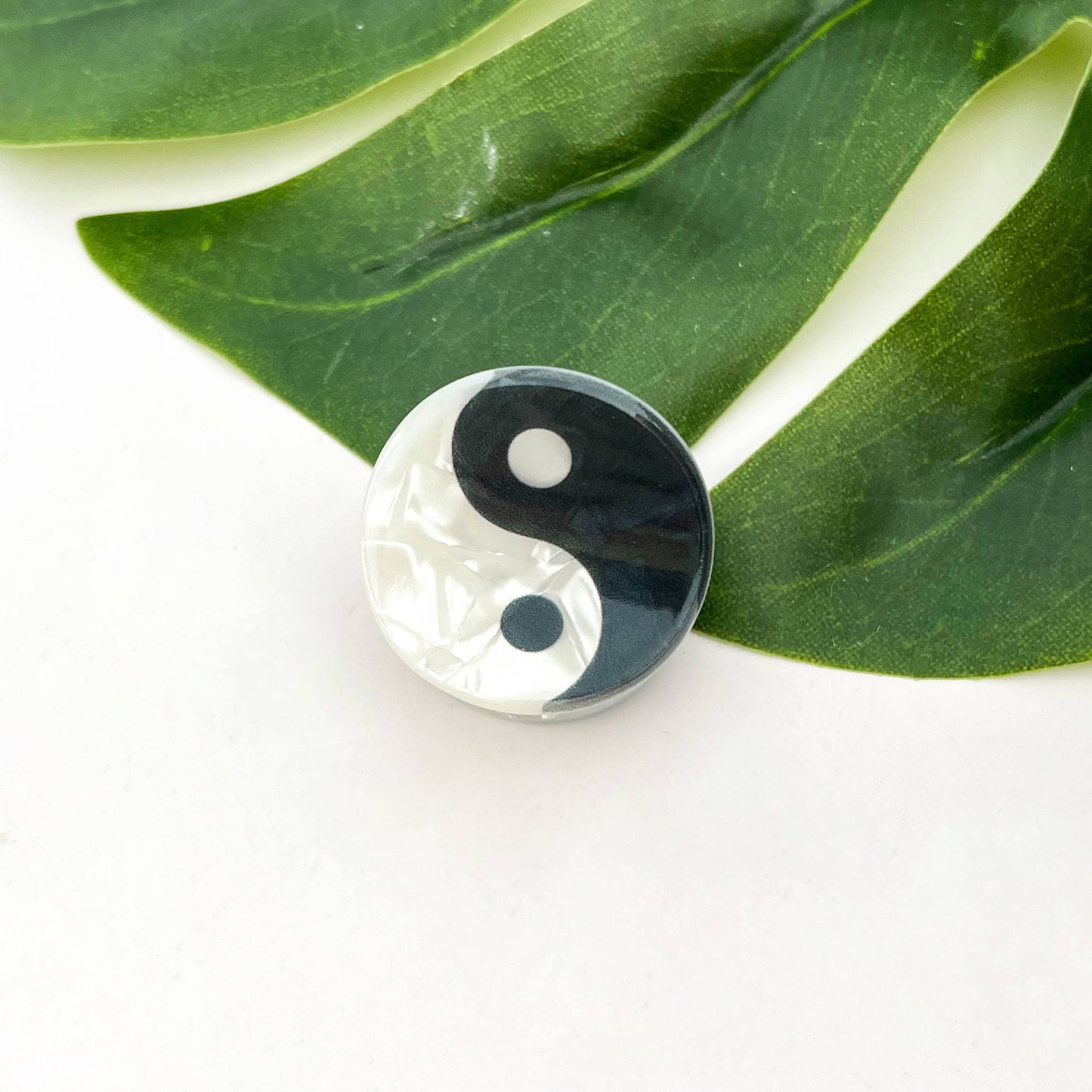 Mini Smiley Face Hair Claw Clip, Cute Floral Hair Clip