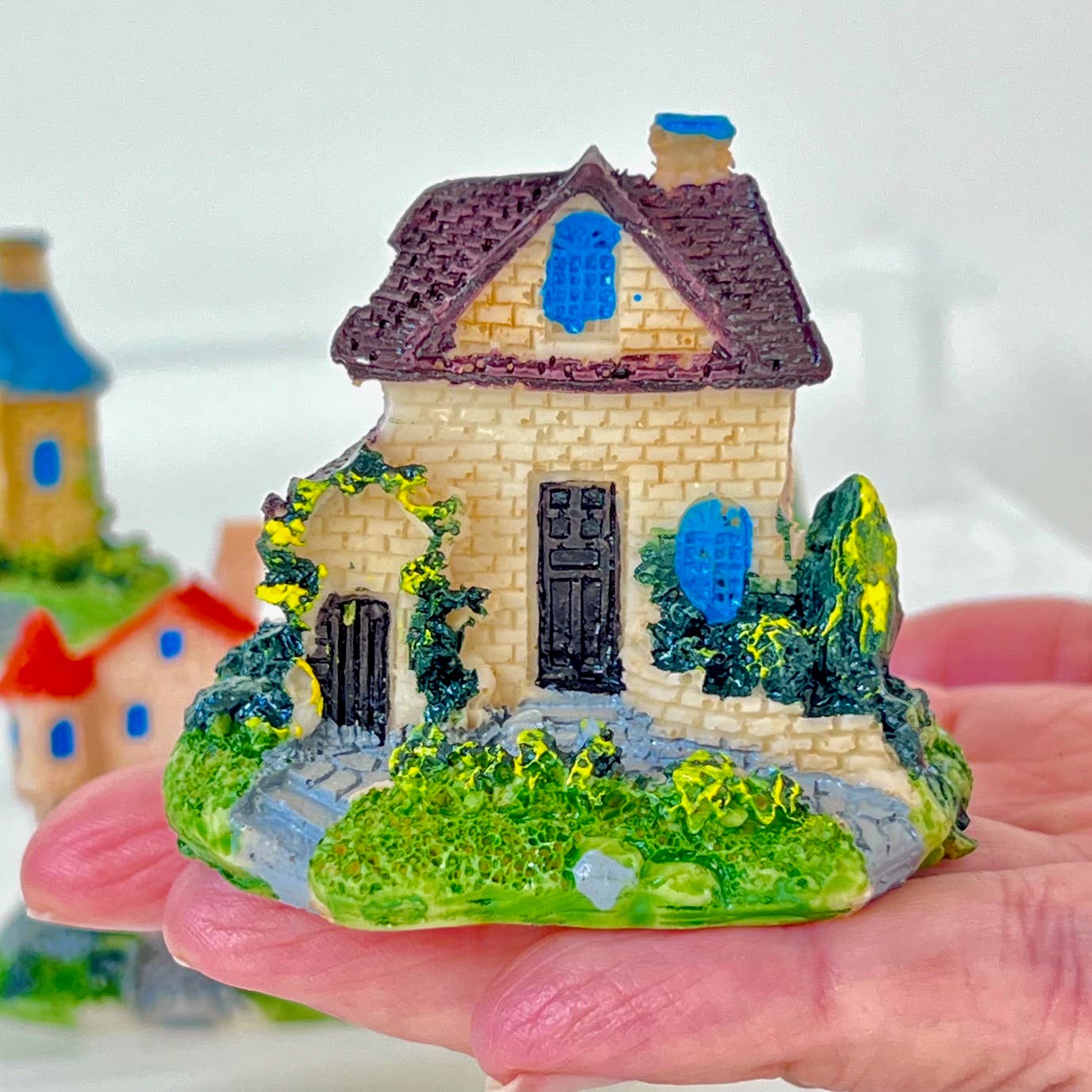Home Miniature House Figurines-4