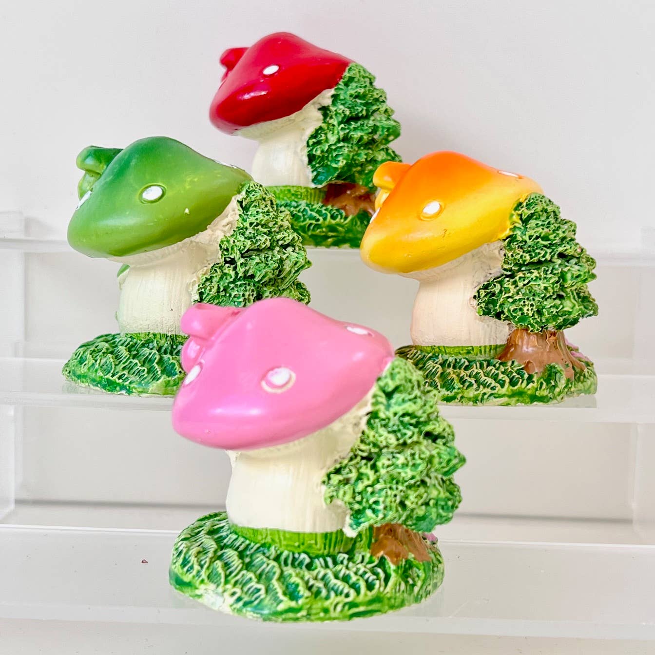 Mushroom Miniature House Figurines-4