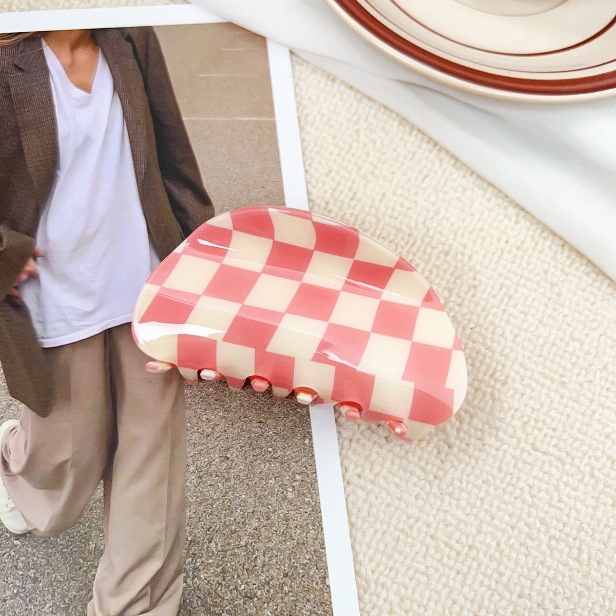 Checkerboard Hair Claw – Candy Color Acetate Look_CWMM10084