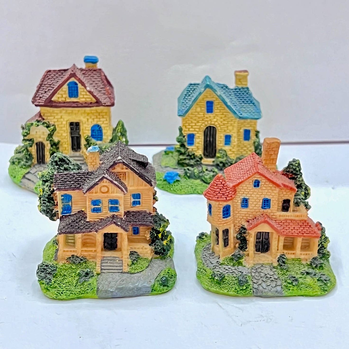 Home Miniature House Figurines-4