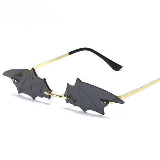 TRENDY FUNNY BAT SHAPE SUNGLASSES_CWASG0362: Black / (OS) 2