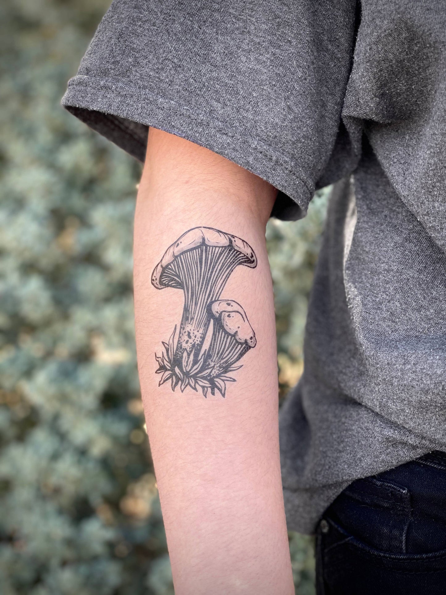 Chanterelle Mushroom Temporary Tattoo: 1-Pack